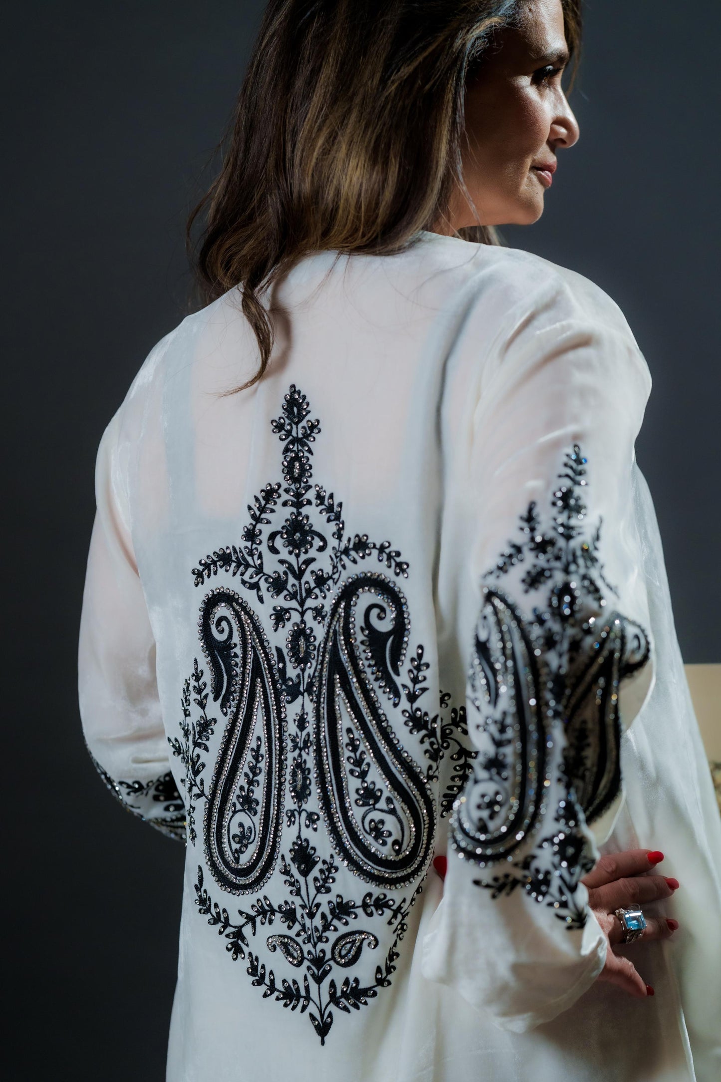 THE LUXURY TOP WHITE