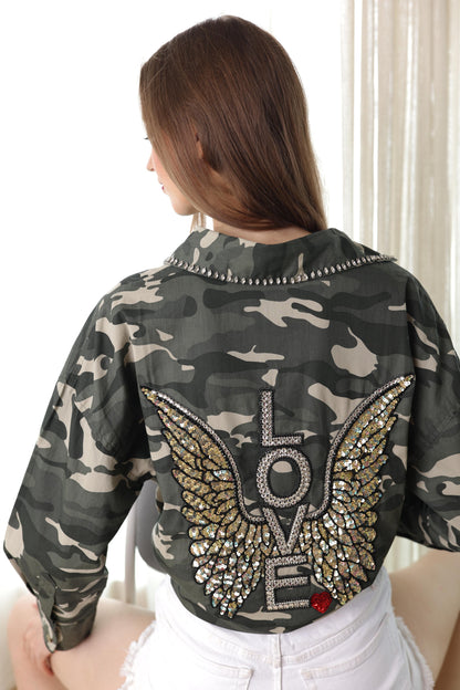 CAMO LOVE SHIRT