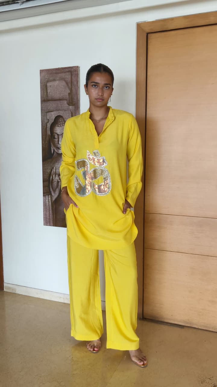OM kurta set